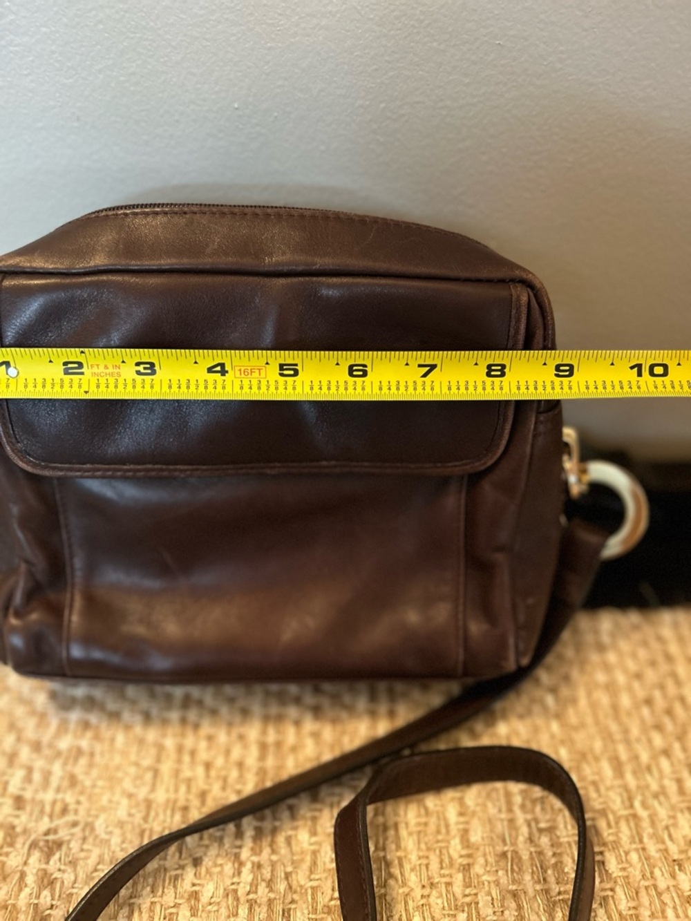 Vintage Leather Co By Liz Claiborne Brown Leather Cross Body Adjustable Strap - Picture 11 of 15